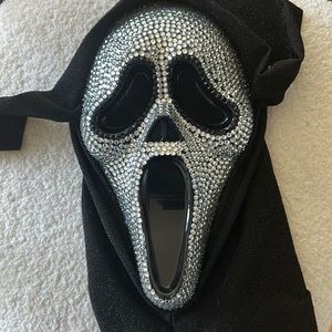 NEW Scream Mask